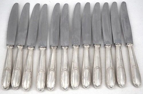 Ercuis Artois, 24 knives, 12 dinner + 12 dessert, cheese in silver-plated metal.