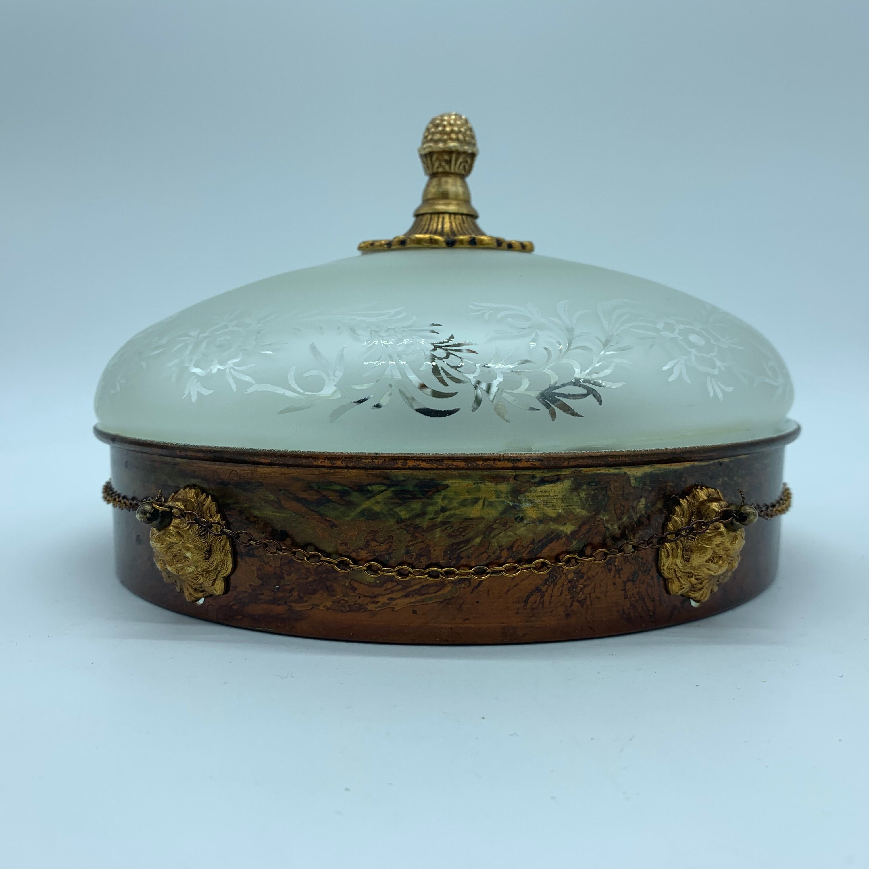 Globe-polished glass ceiling