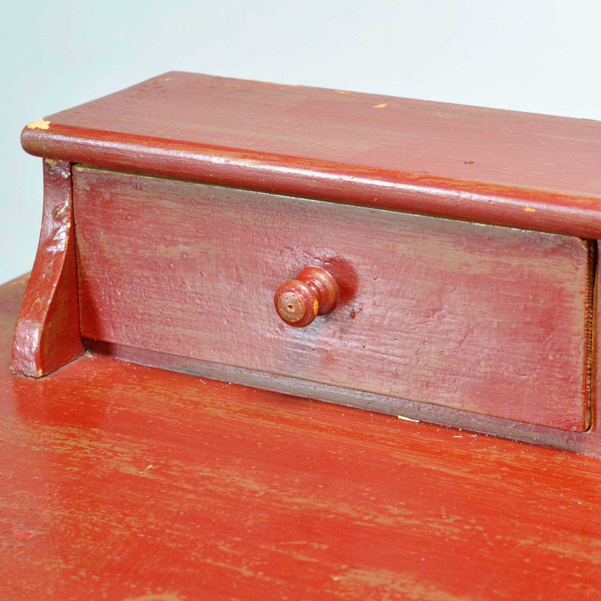 Cabinet en pin, vers 1920