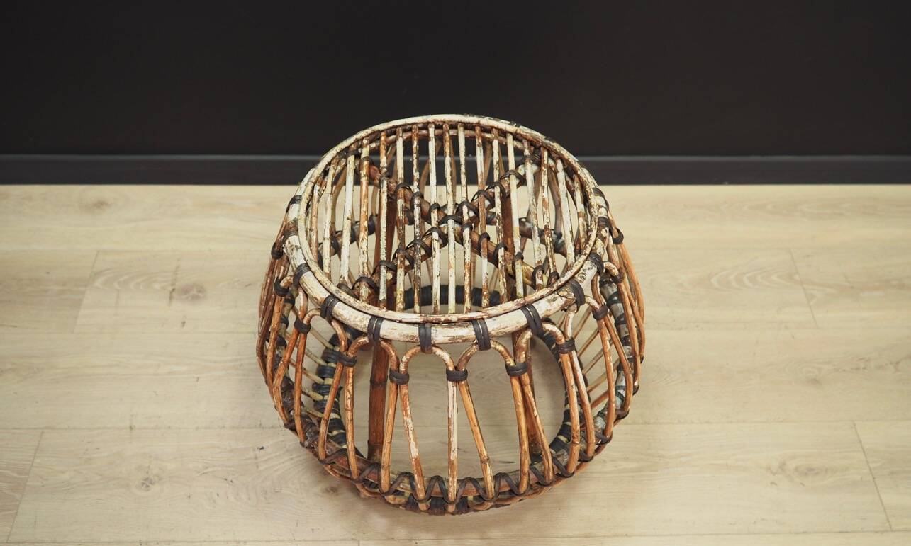 Wooden coffee table, Danish design, 1960s, production: Denmark