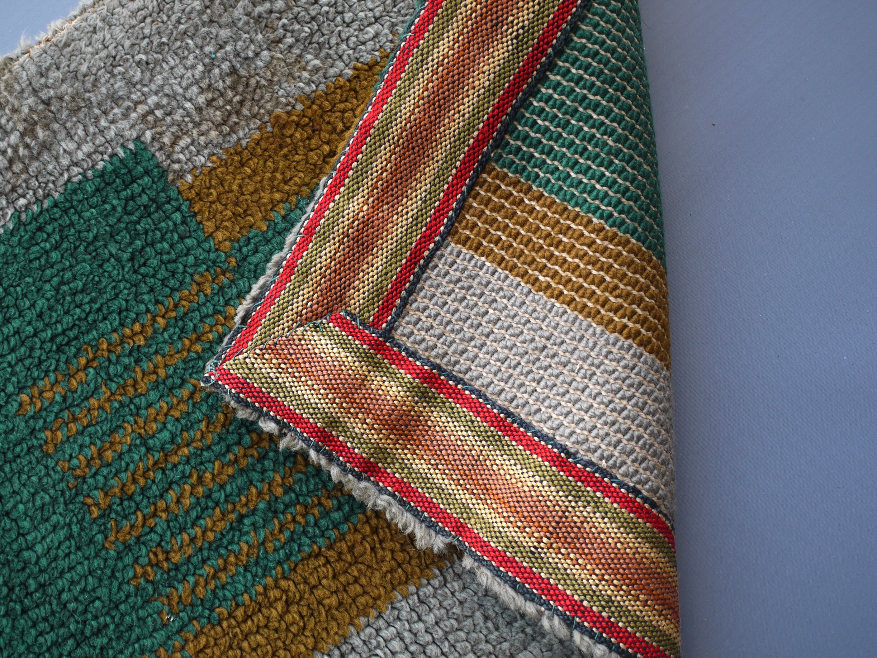 Modernist rug carpet 1930