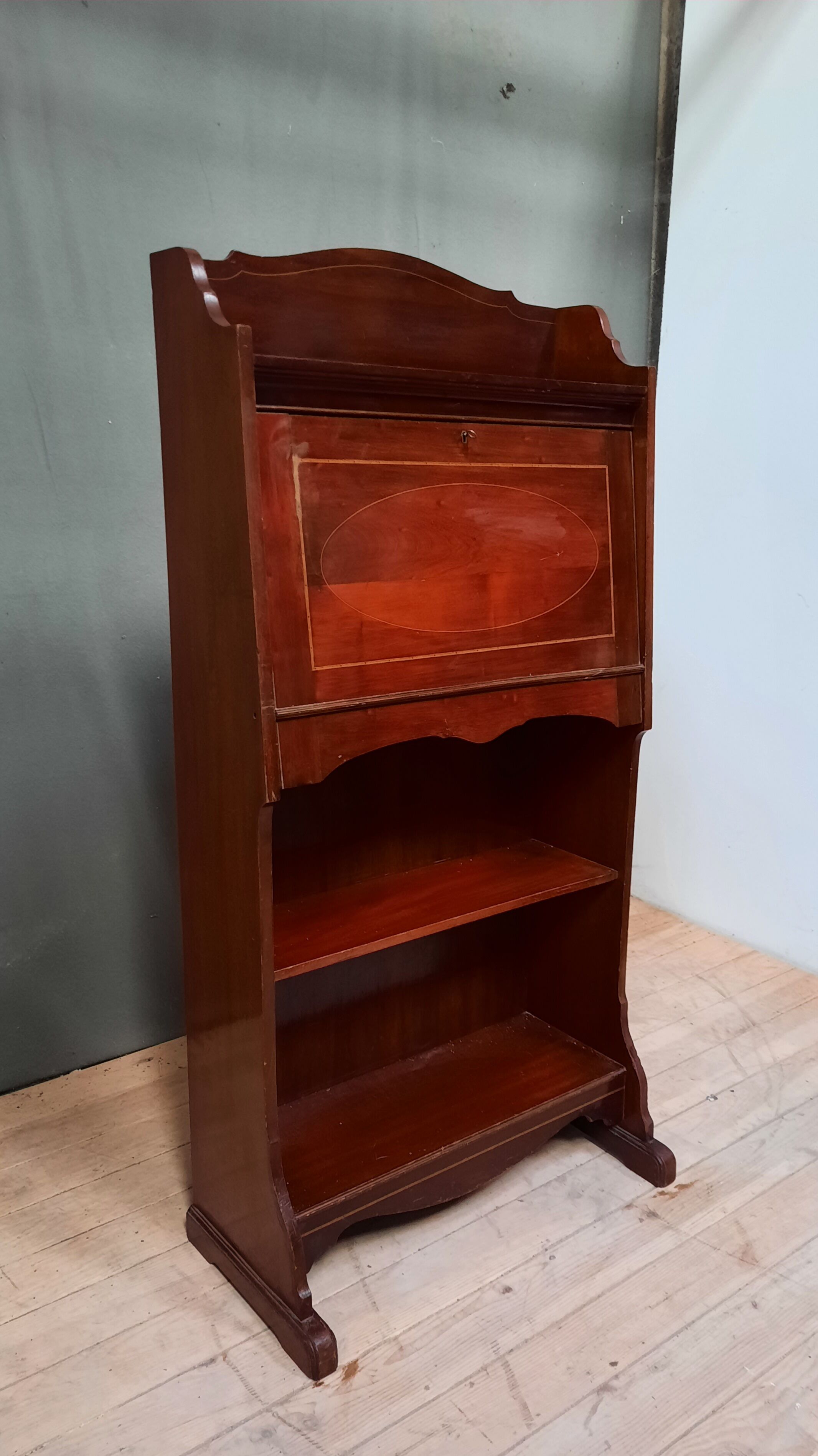 Secretaire "Bonheur du jour" anglais en acajou