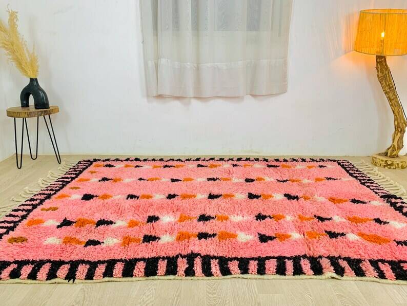 Traditional handmade Berber rug 250cm x 150cm