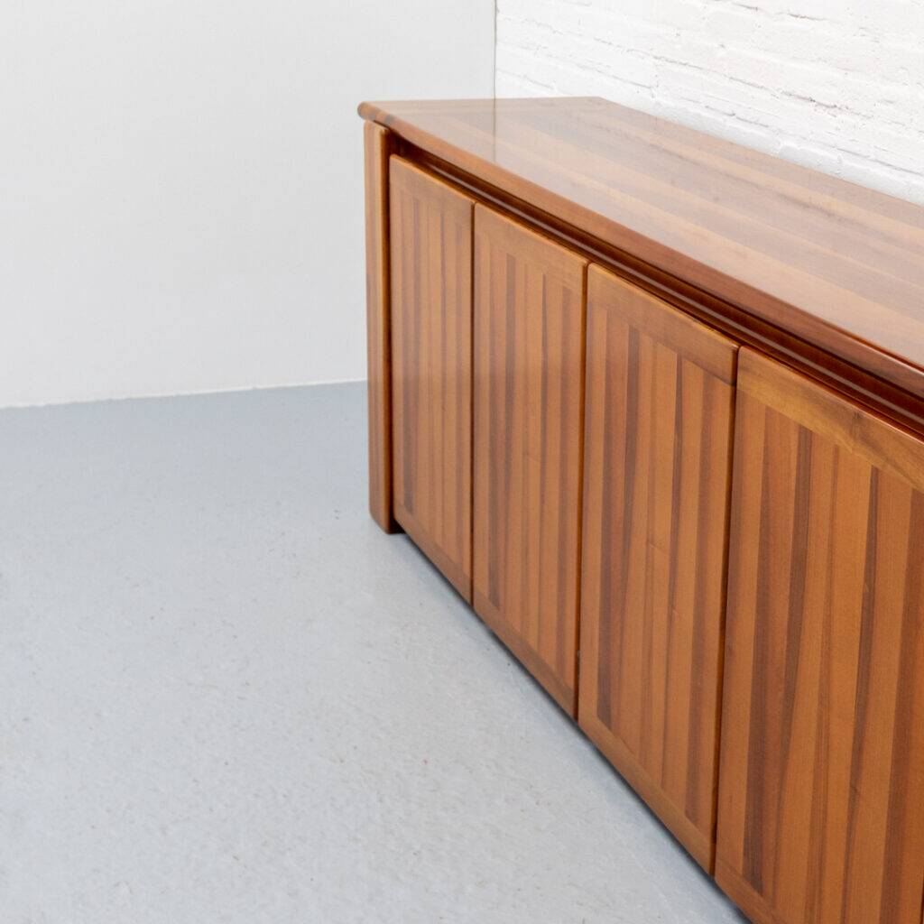 Sapporo sideboard by Tarcisio Colzani for Mobilgirgi Italy