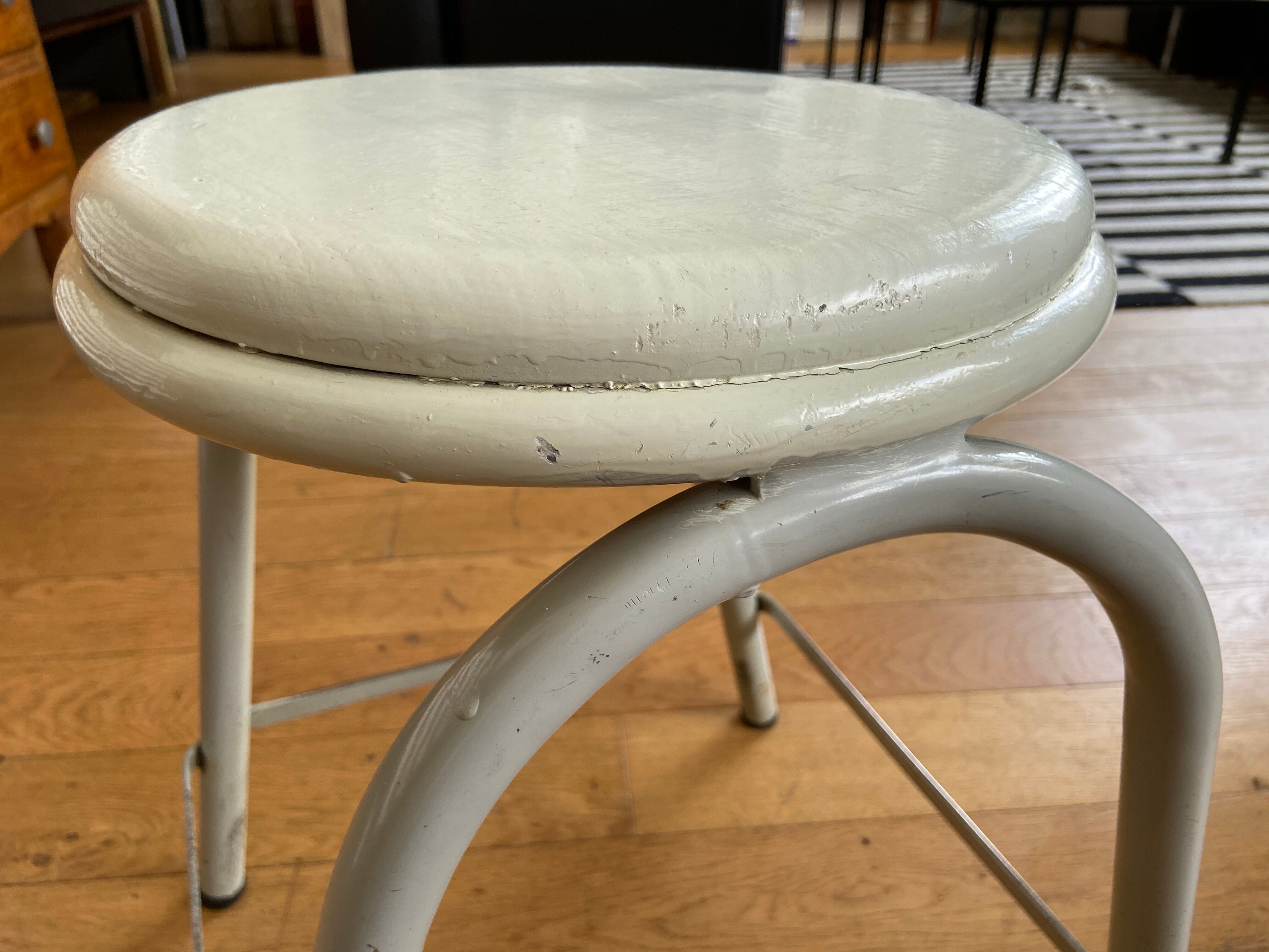 Metal and wood tabouret