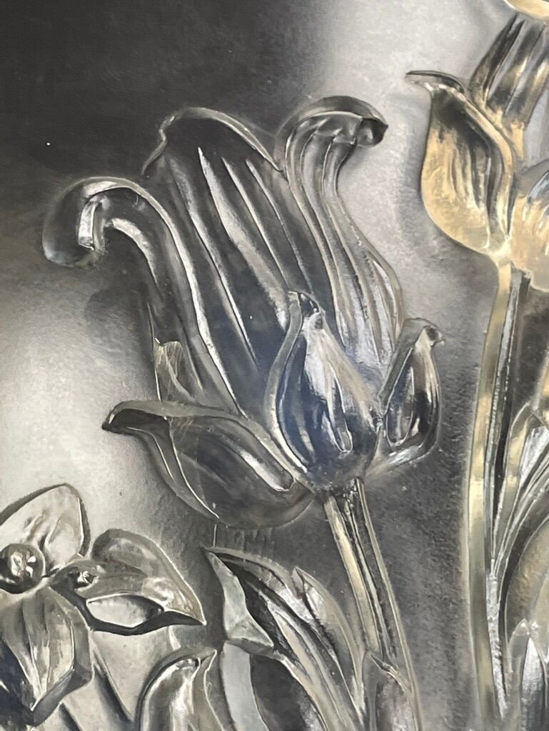 Large vase with 2 Art Deco handles signed Verlys