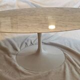 Table basse Tulipe Saarinen pour Knoll ovale marbre