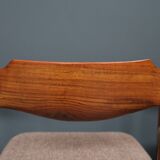 Chaises danoises du milieu du siècle