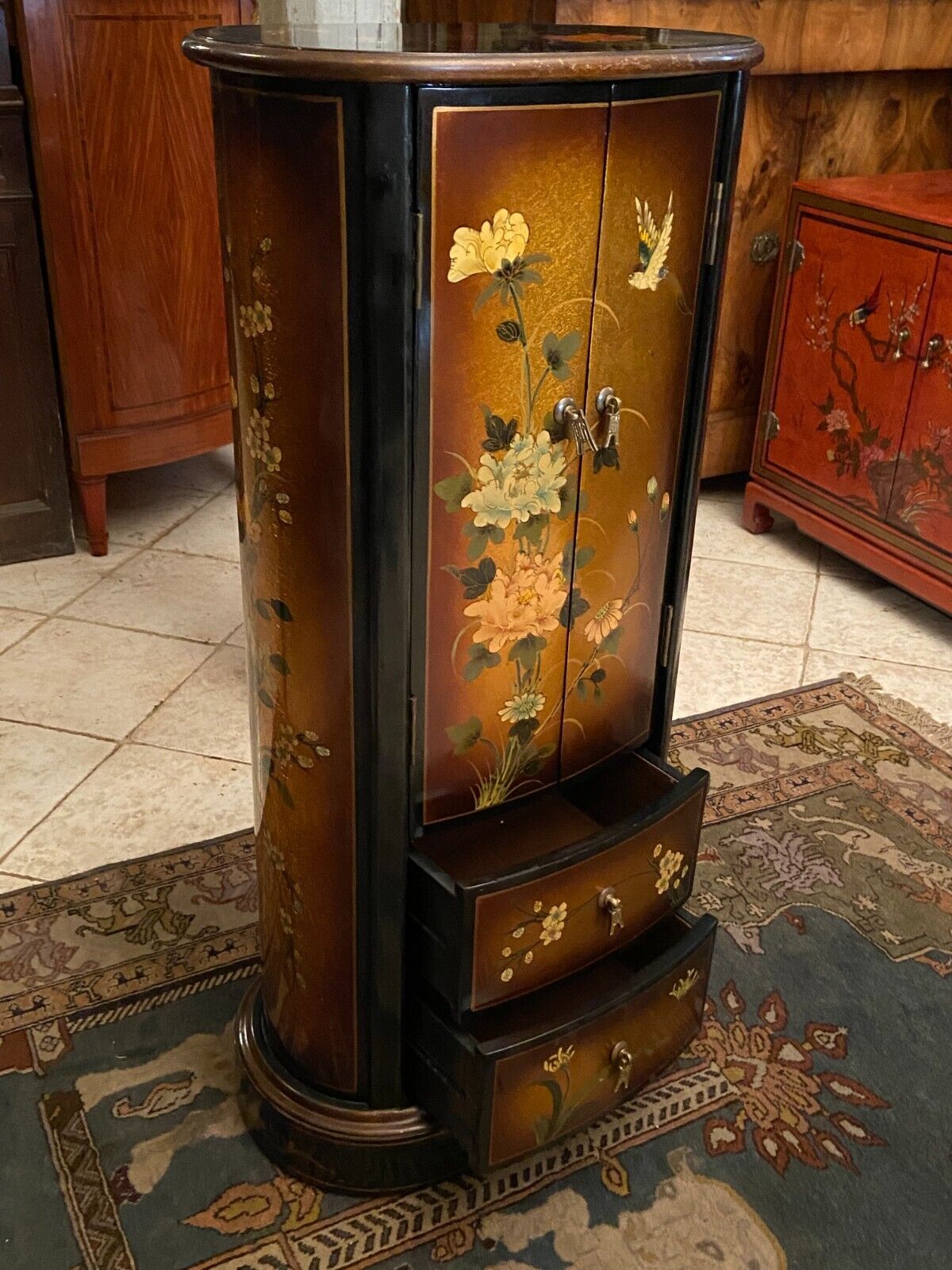 Sideboard fifth wheel pedestal storage column CD lacquered décor China Japan