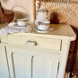 Buffet parisien vintage