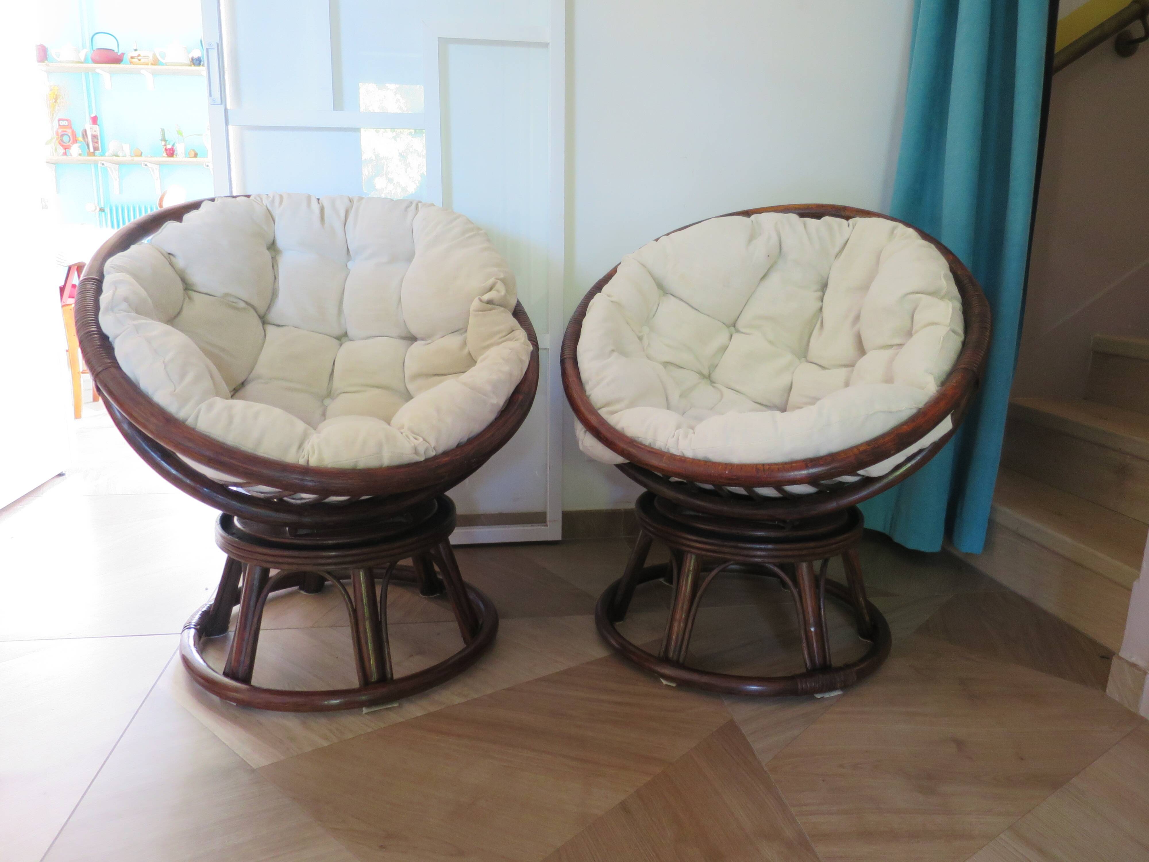 Vintage set of 2 swivel chairs in bamboo and rattan - Papasan shape