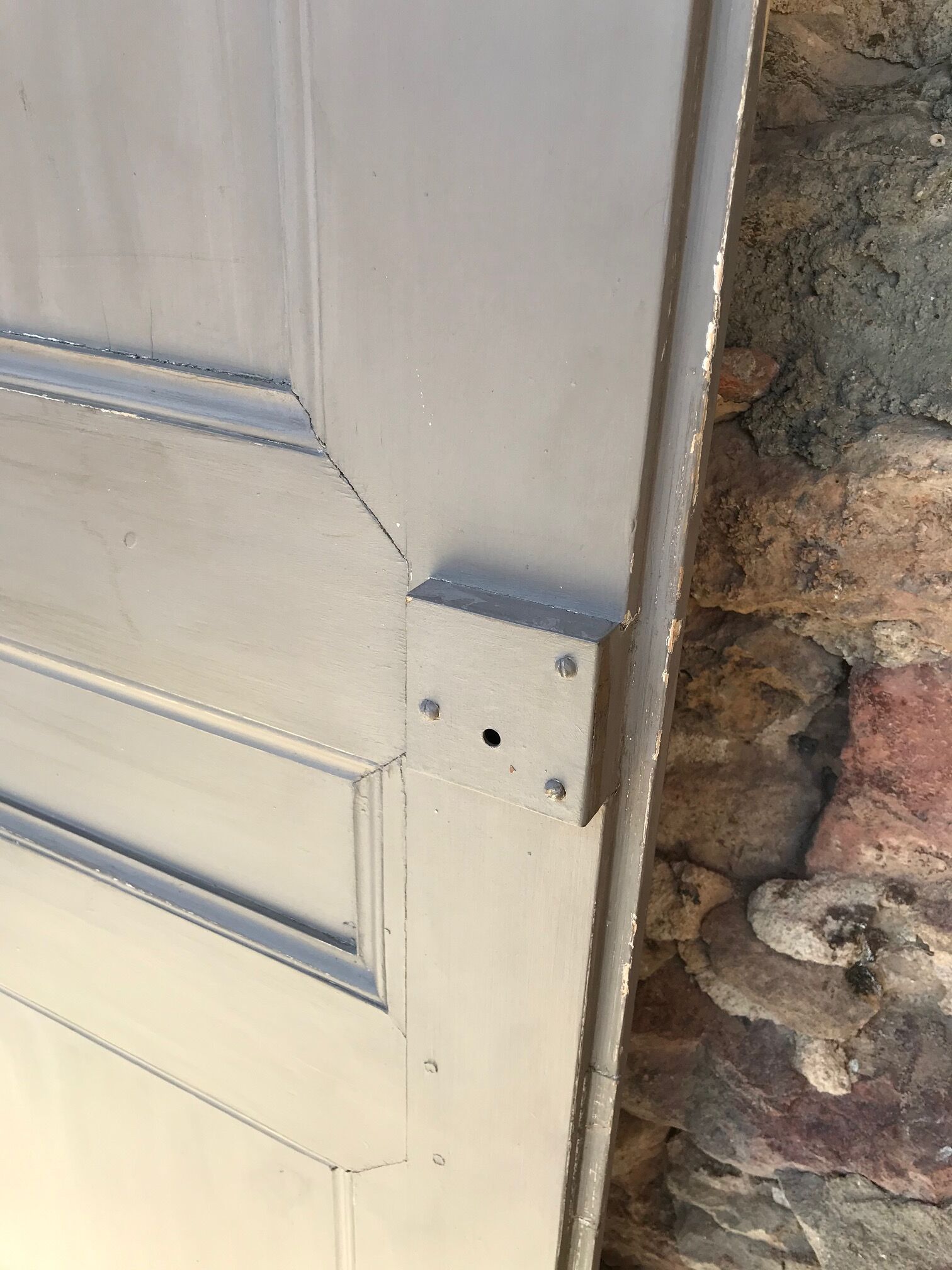 Double portes de placard peintes 1900