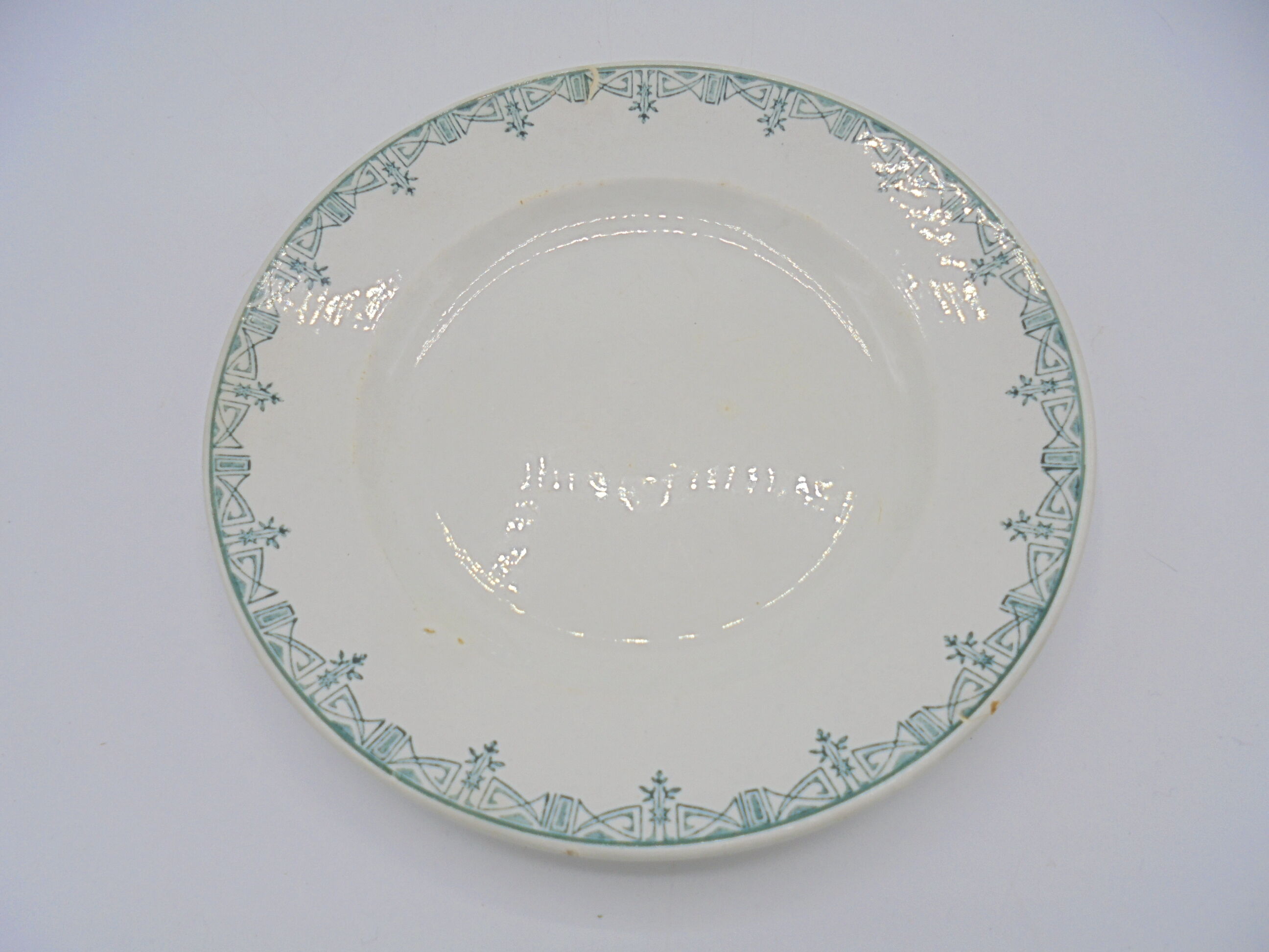 Ensemble de 6 assiettes dépareillées