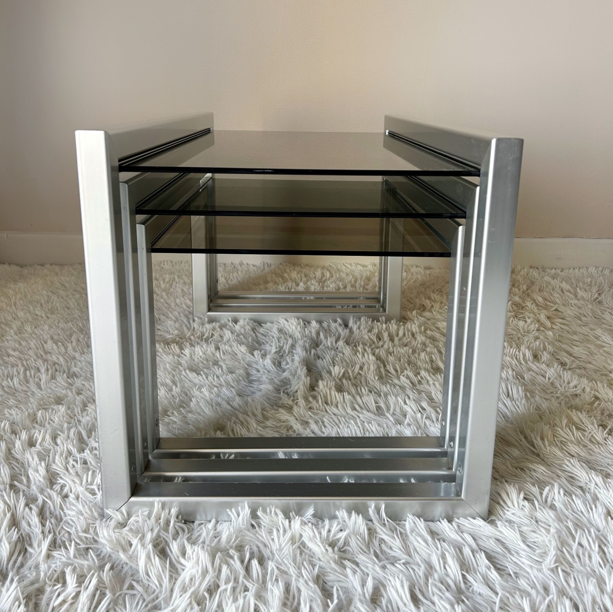 Tables gigognes design années 70