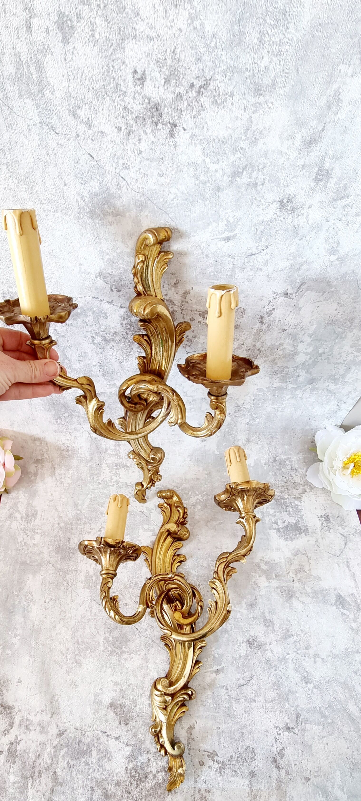 Pair of wall sconces in real bronze Louis XVI style