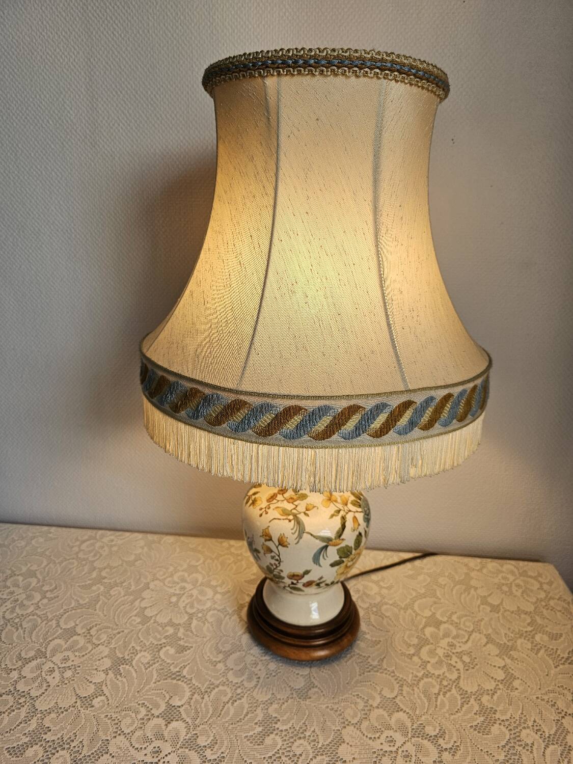 Vintage Moustiers earthenware lamp