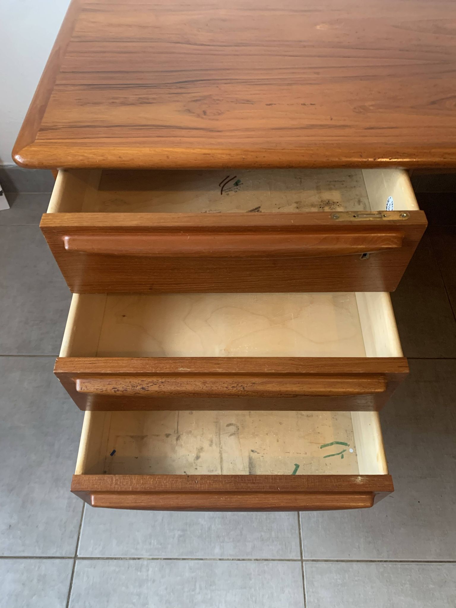 Bureau danois Falster en Teck par Svend Madsen, années 60