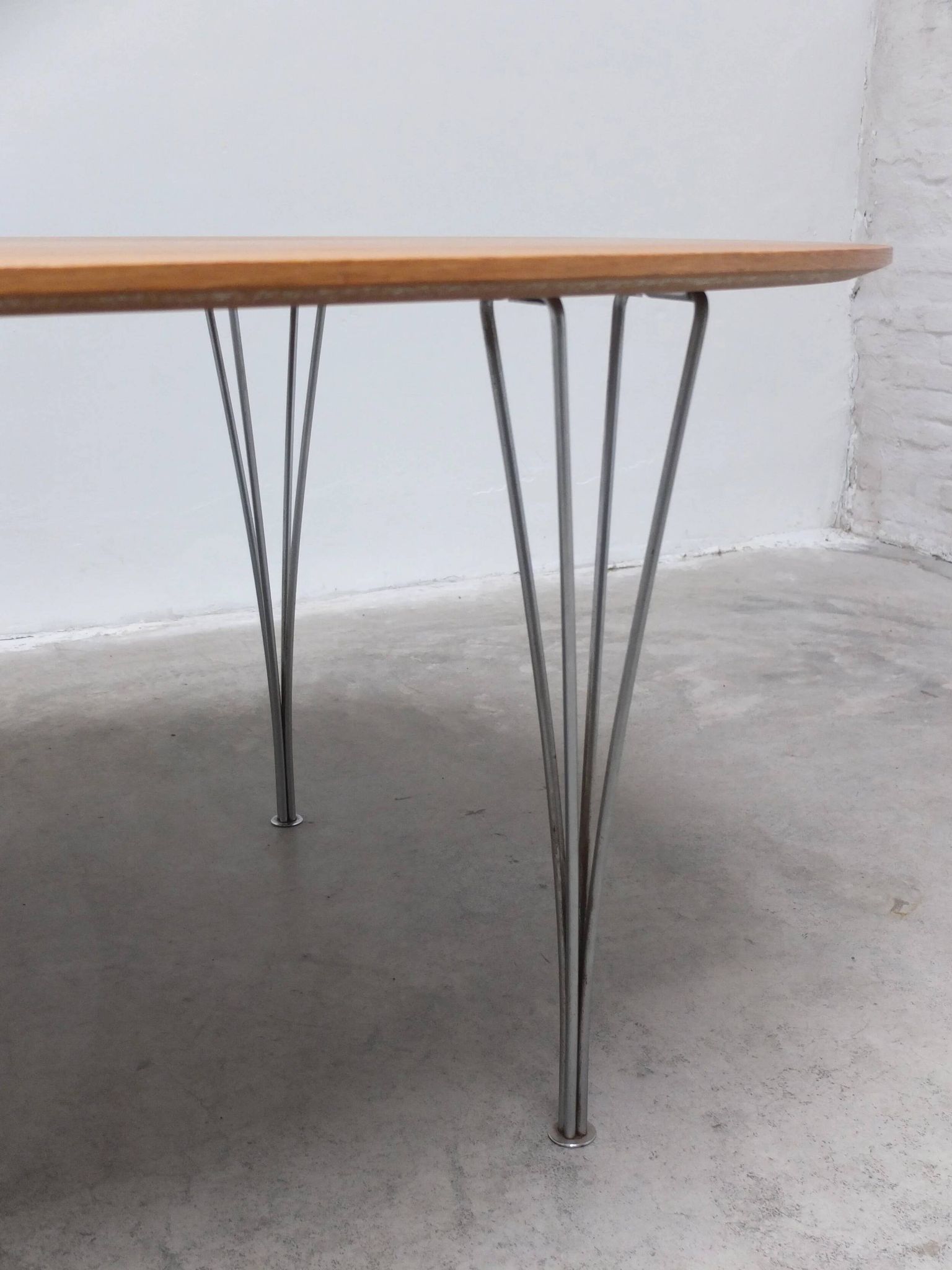 ‘Super-Elliptical’ table in oak by Piet Hein & Bruno Mathsson for Fritz Hansen, 1968