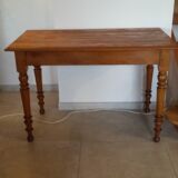 Farmhouse table, bistro
