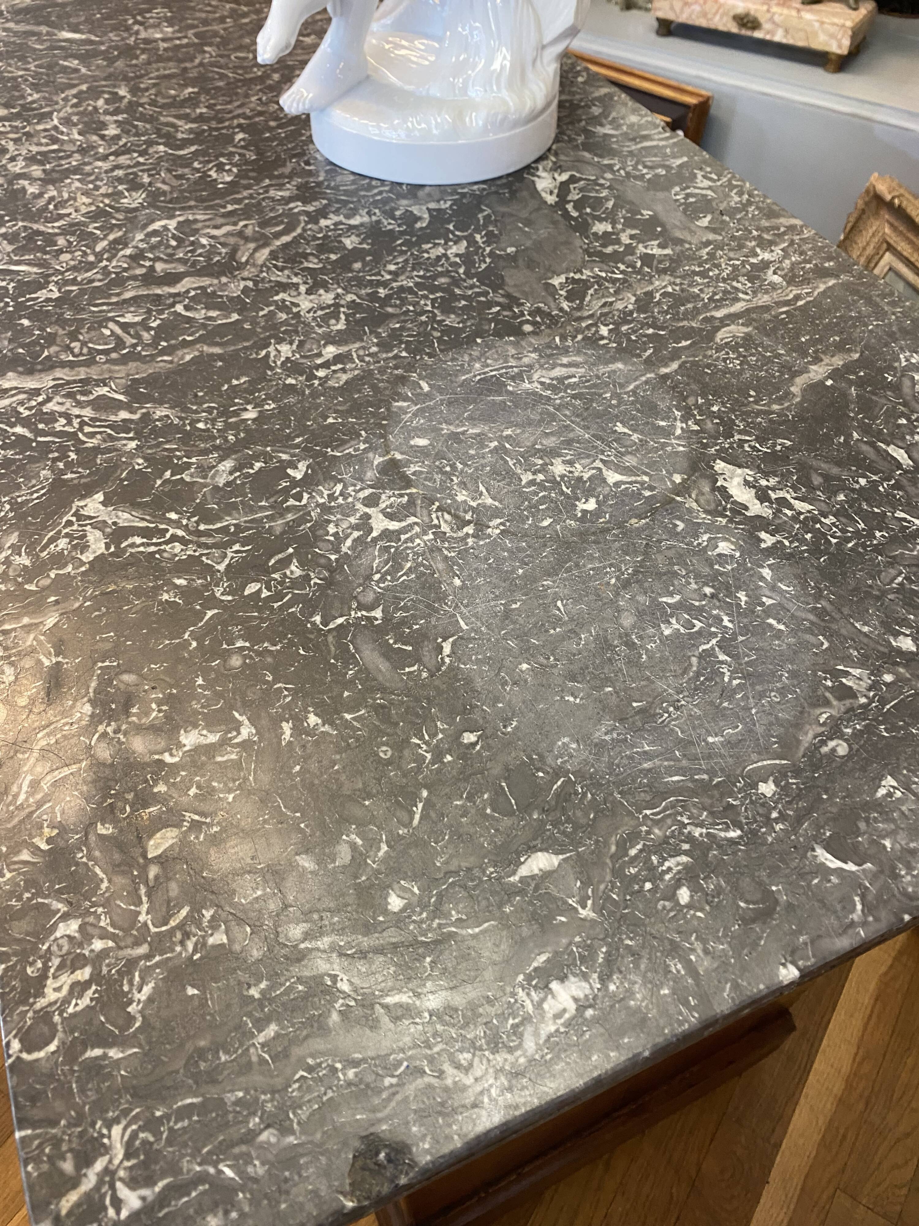 Louis Philippe chest of drawers in walnut