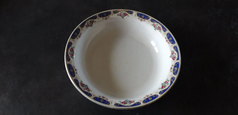 Hollow round dish year 1970