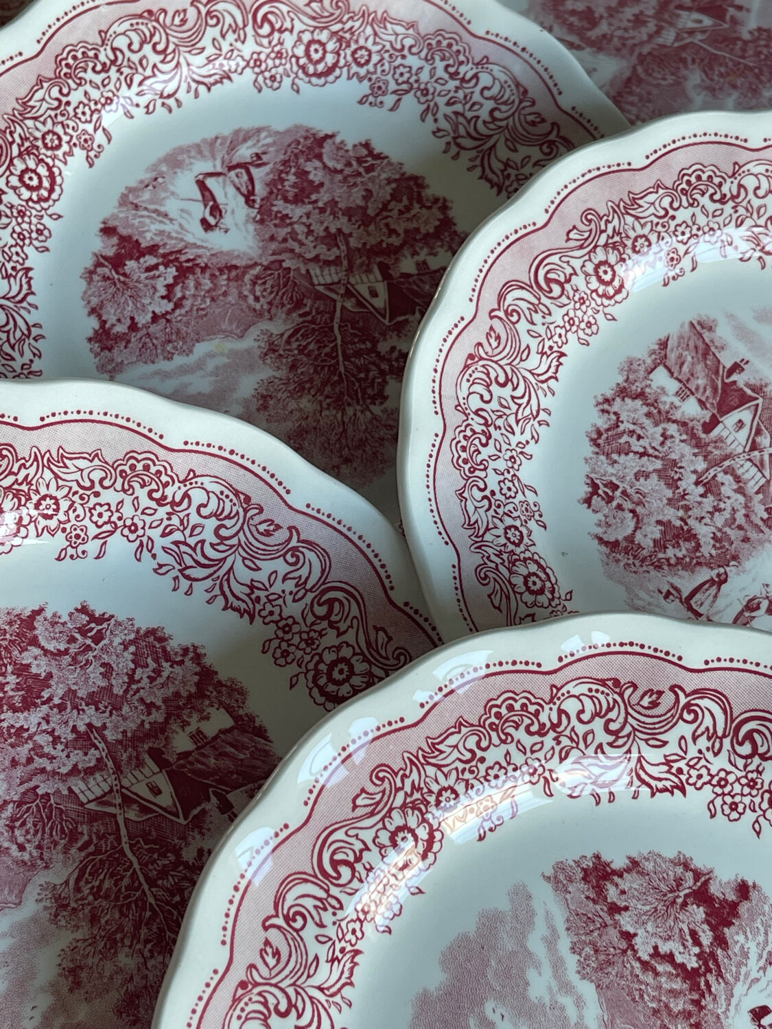 12 dessert plates Fontebasso Italy.