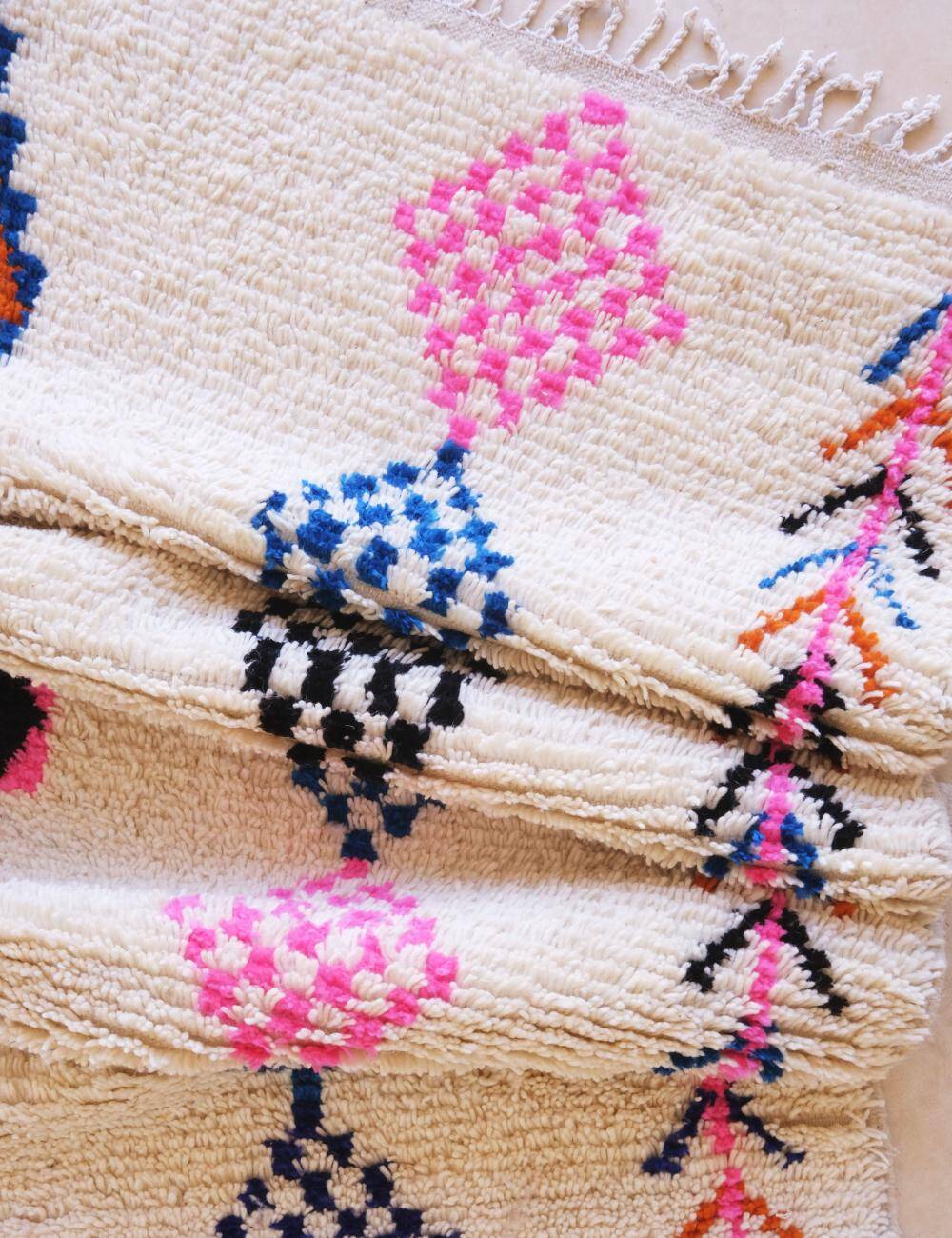 Azilal Moroccan Rug - 280 x 216 cm