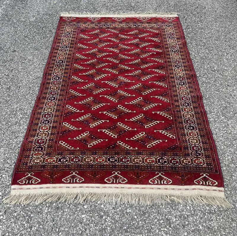 Oriental rug