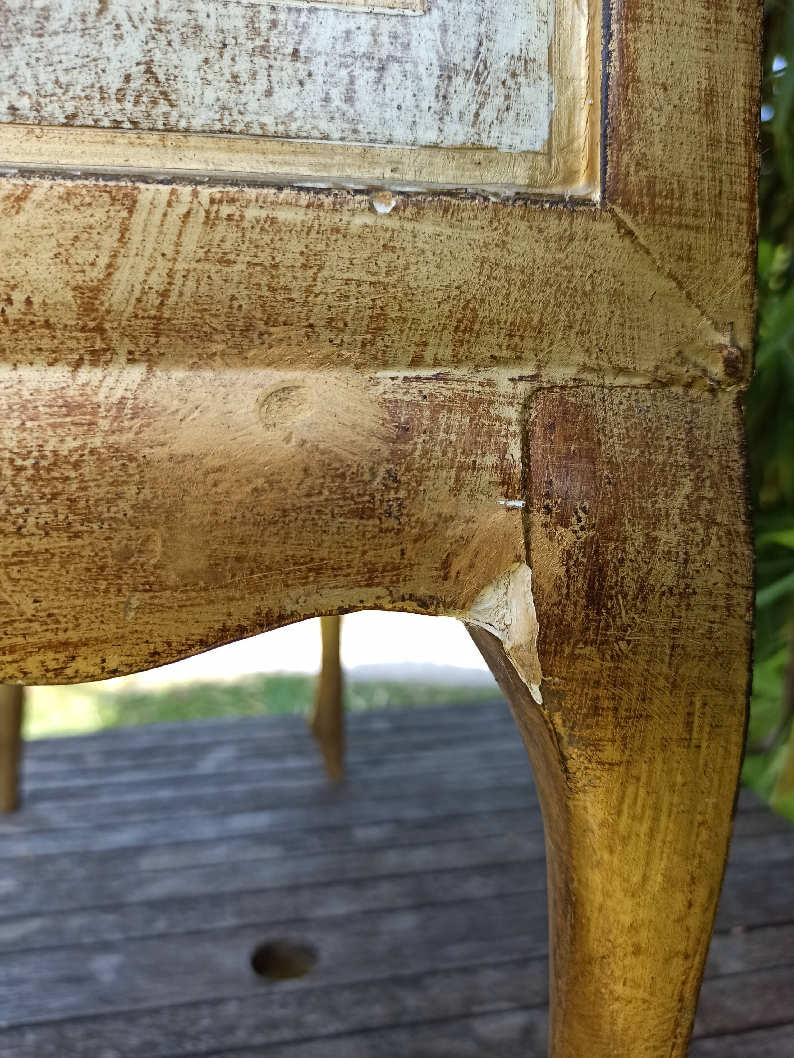 Golden Florentine chest of drawers Hollywood Regency style 60s