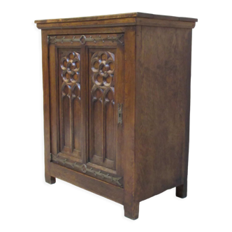 Antique neo-renaissance oak cabinet from about 1860