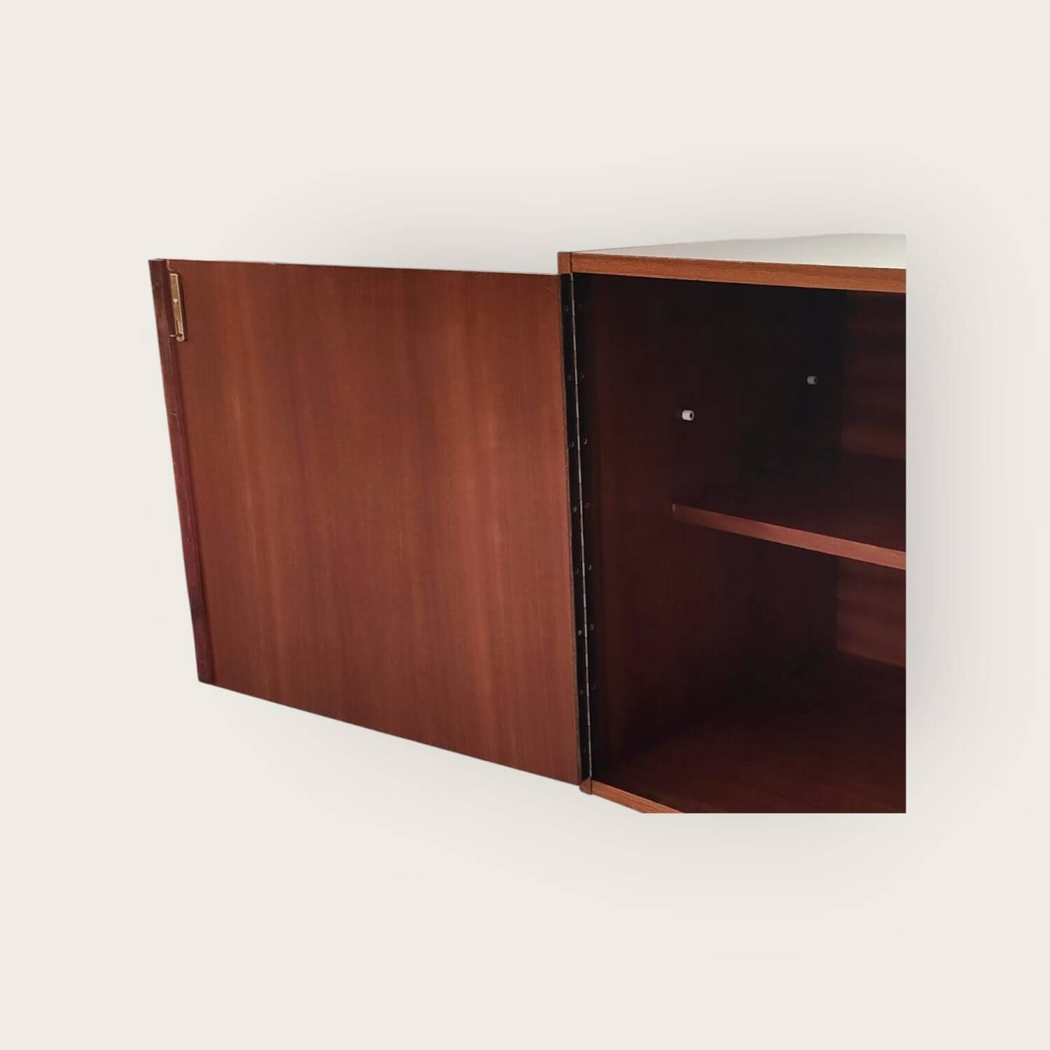 Buffet du milieu du siècle