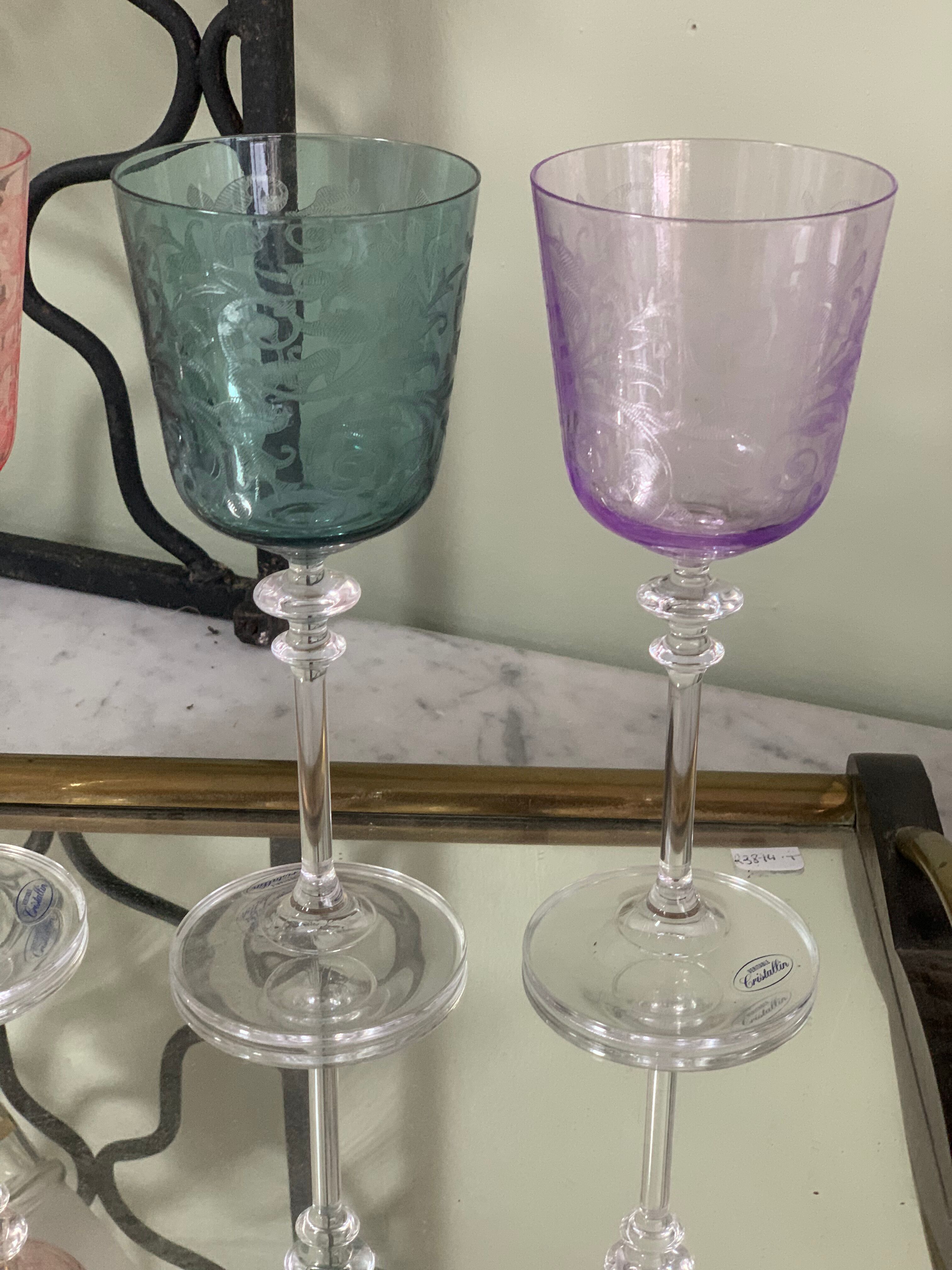 6 colored wine glasses, engraved crystalline