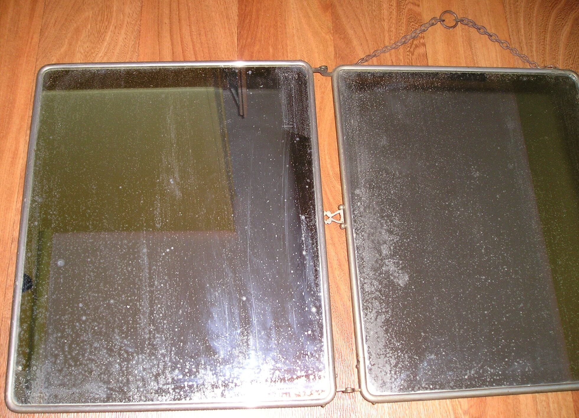 Barber triptych mirror