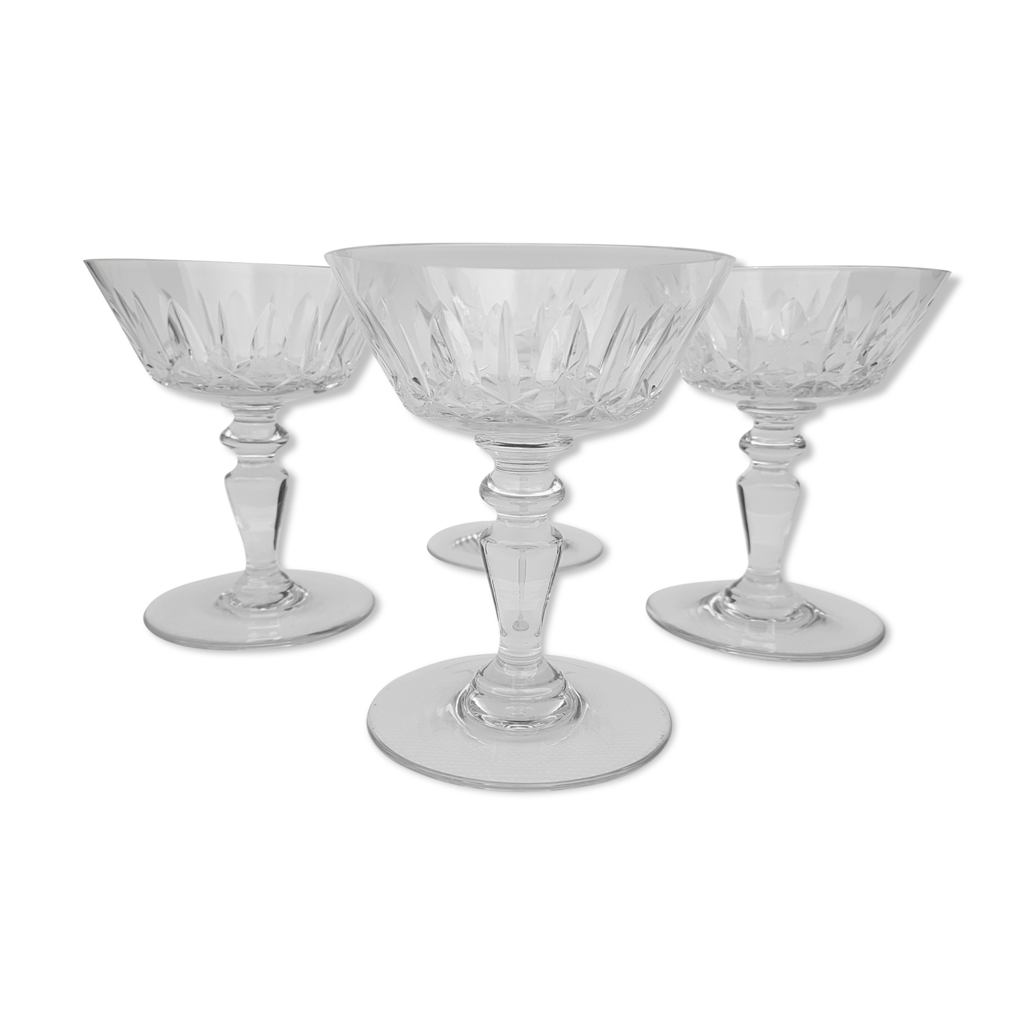 4 Baccarat crystal champagne cups, picadilly model