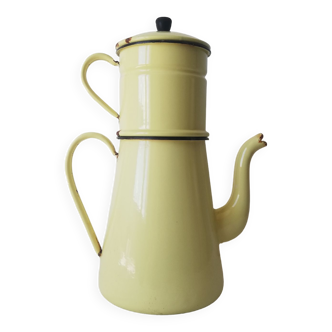 Cafetiere émaillée