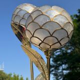 Floral floor lamp in brass and Capiz mother-of-pearl, 1970