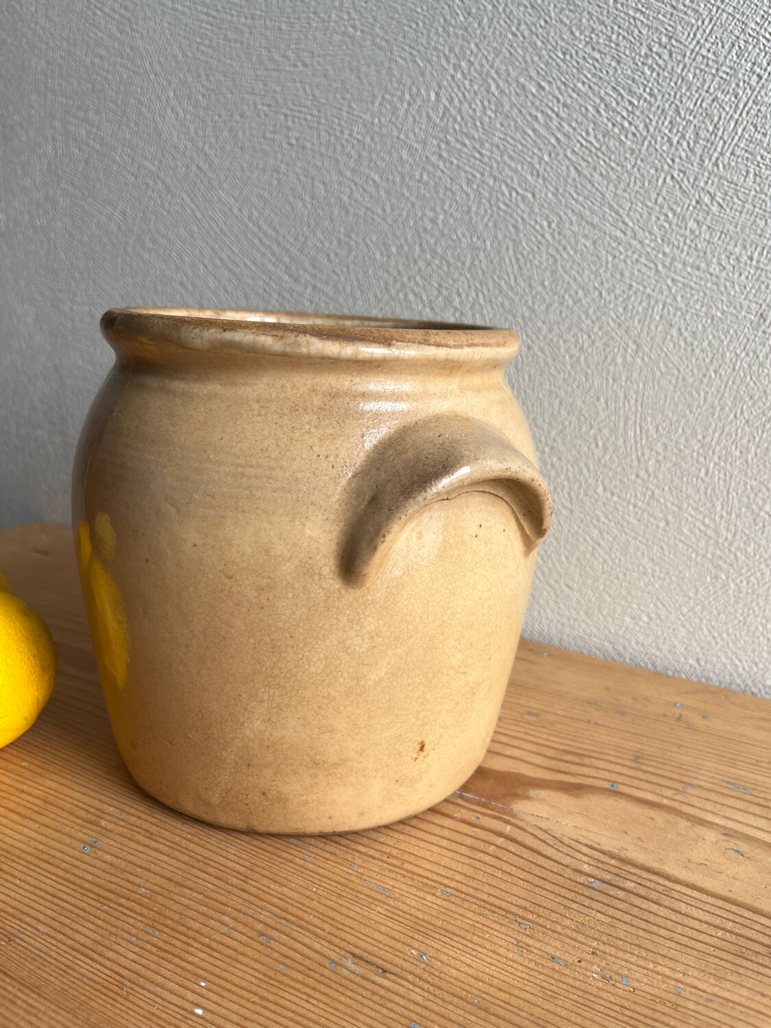 Old stoneware pot / storage jar / jam jar