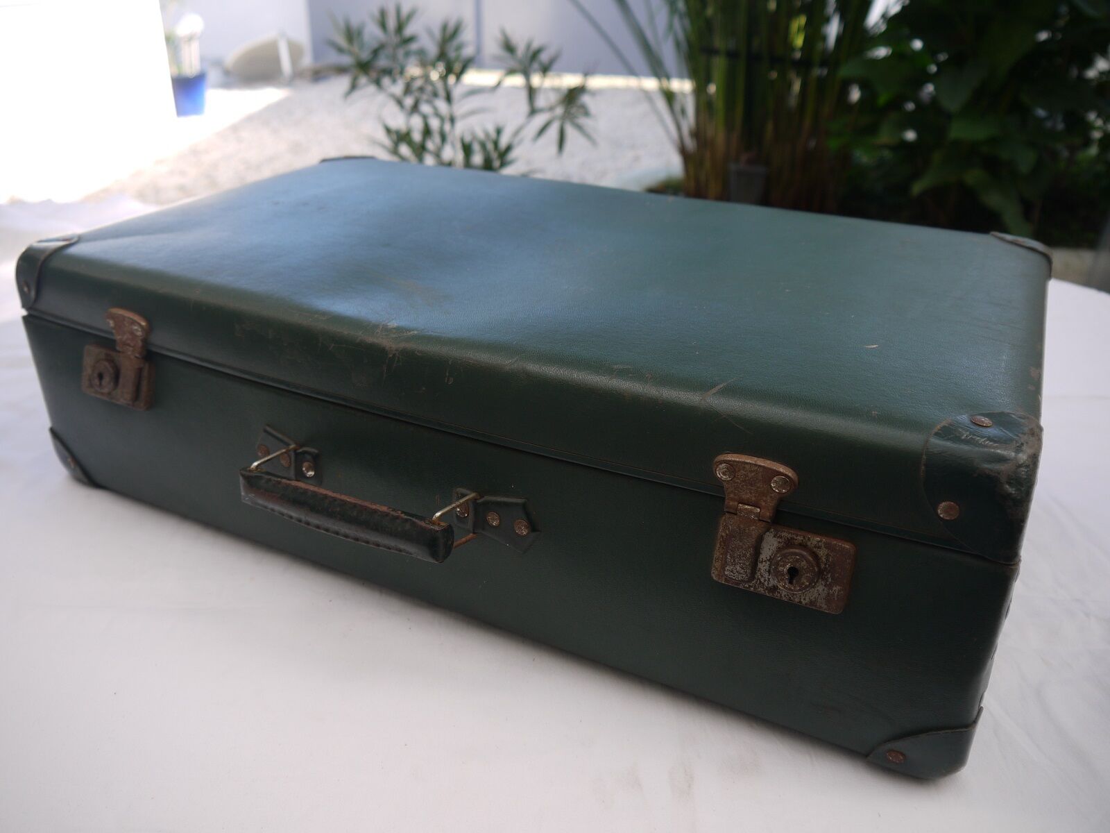 60s green case, in beautiful condition, 55cm x 32cm x 15cm