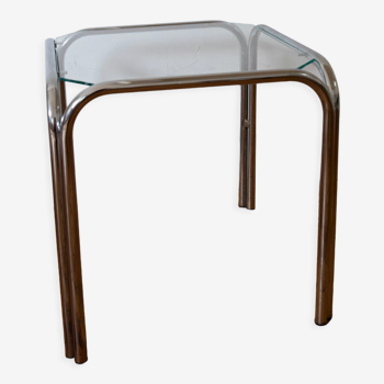 Side table in glass and chromed metal