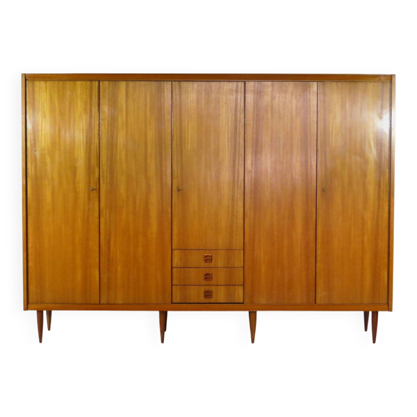 Grand armoire vintage moderne du milieu du siècle à 5 portes en teck, années 1960.