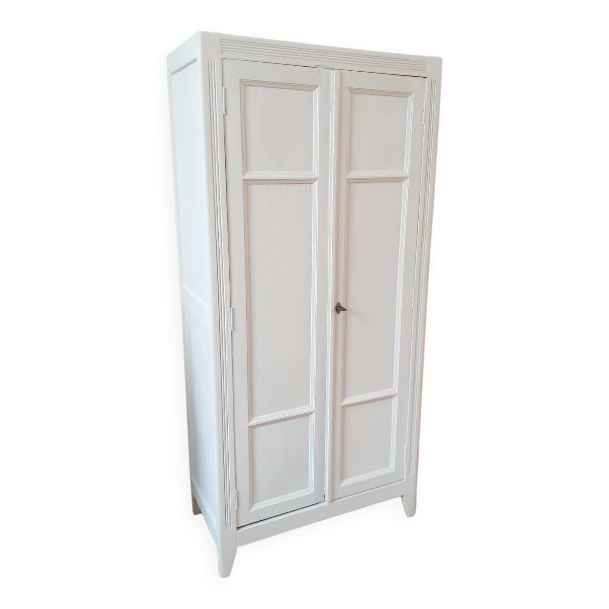 Vintage Parisian wardrobe