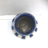 Vase en grès émaillé bleu & blanc signé d