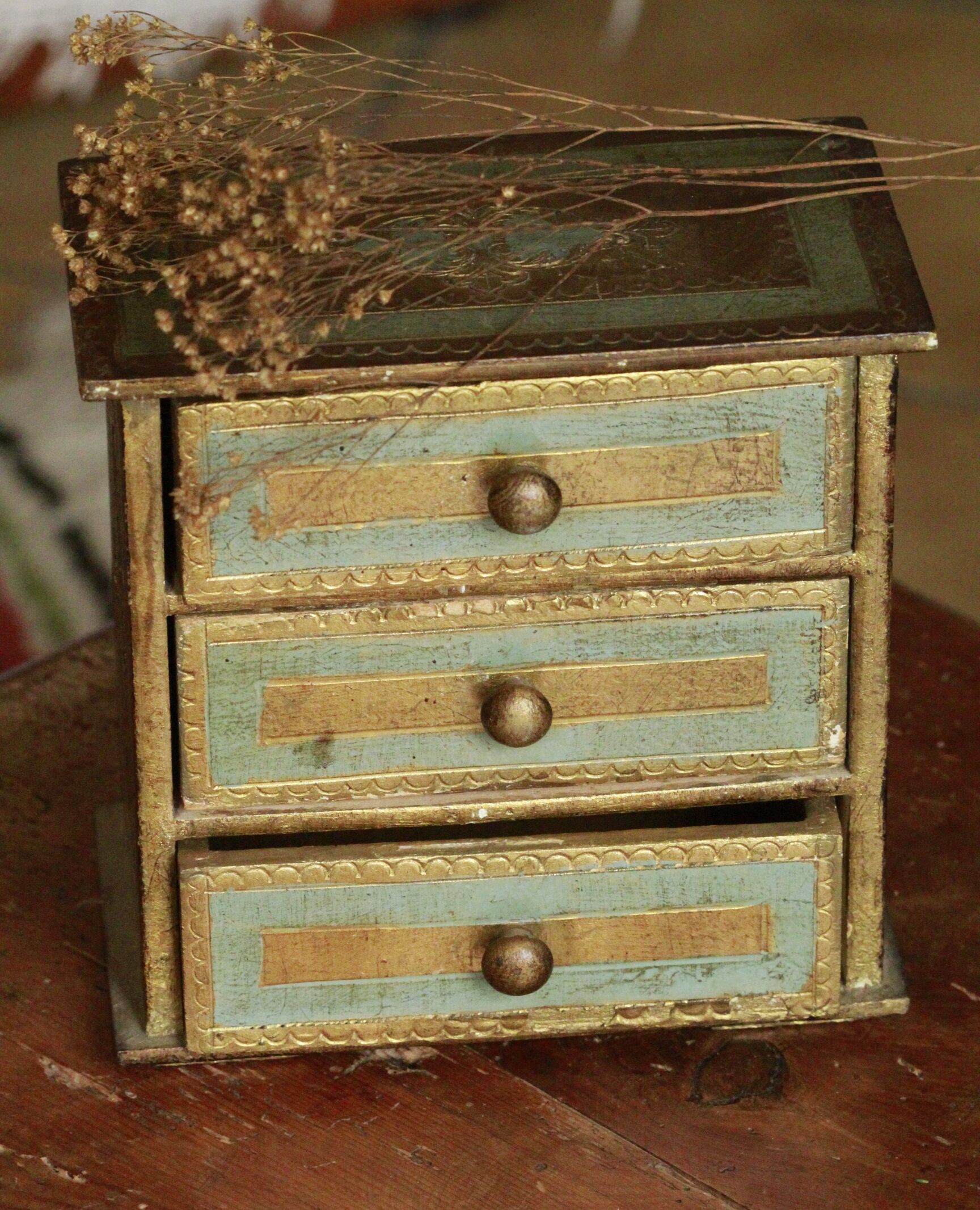 Florentine jewelry box