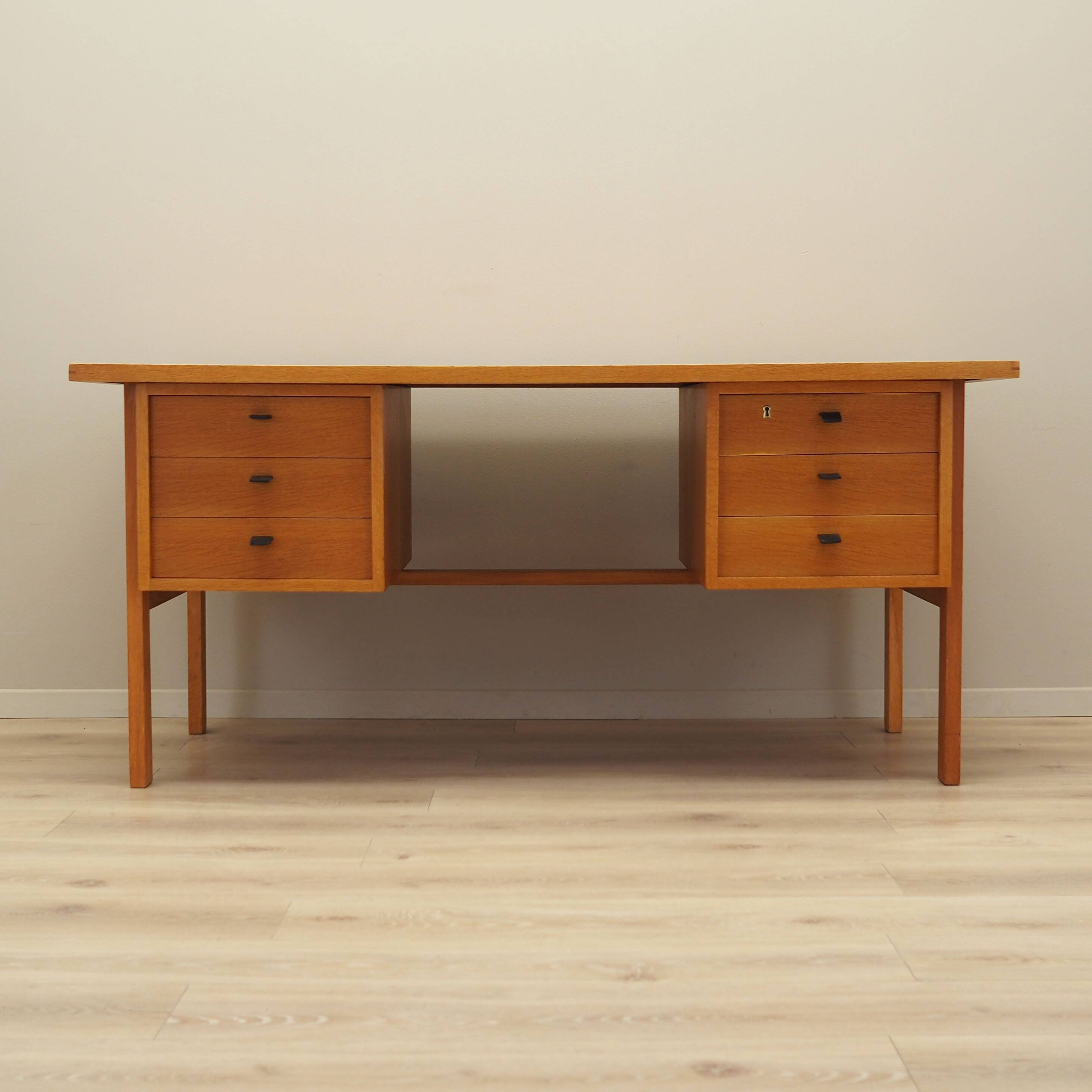 Ash desk, Danish design, 1960s, designer: Svend Age Madsen