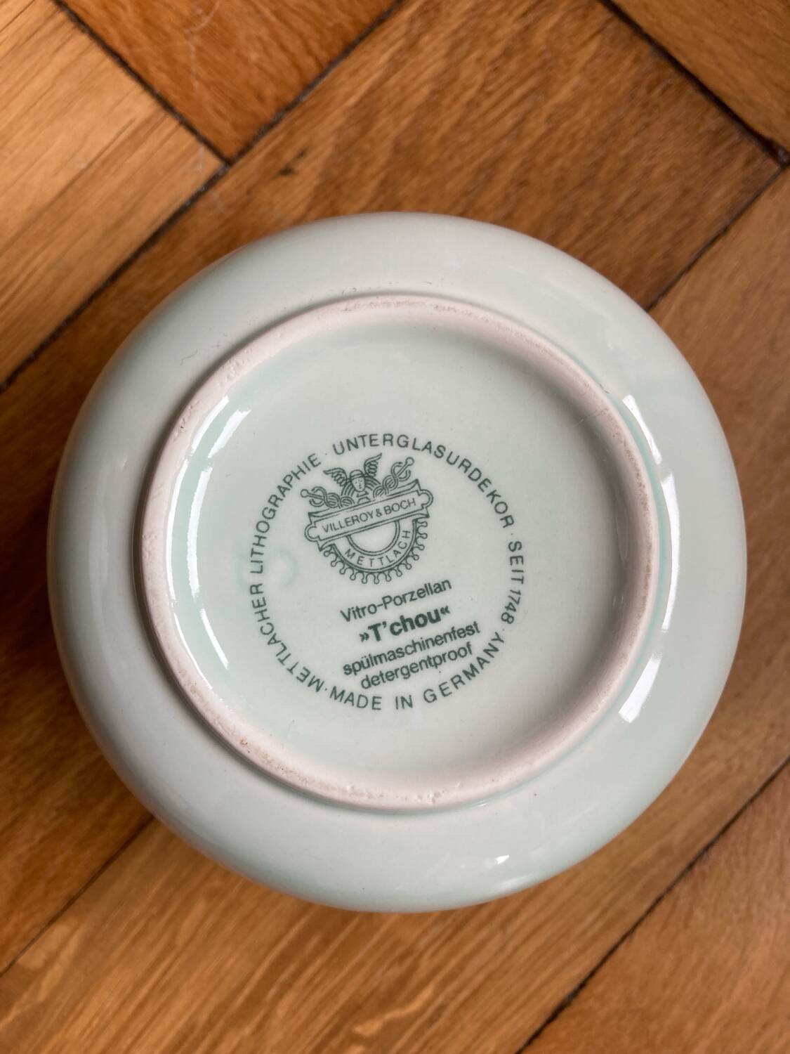 Villeroy and boch T'chou sugar bowl