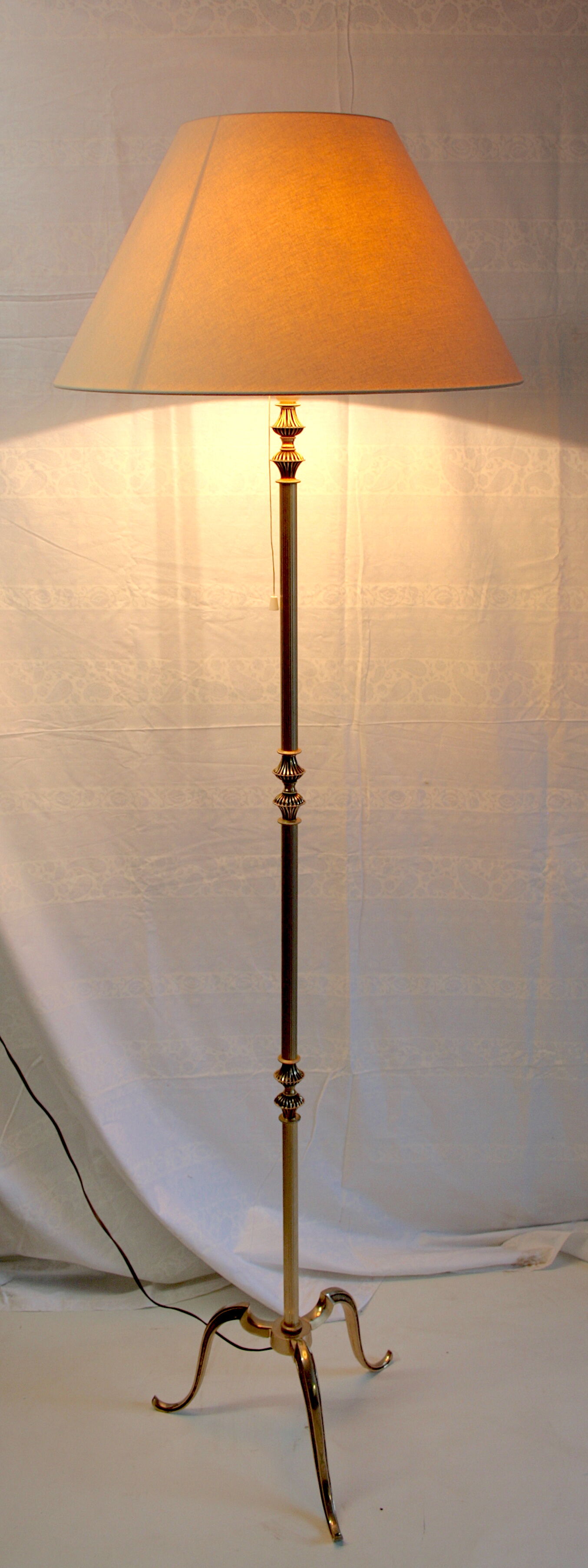 Lampadaire laiton années 60