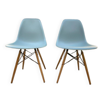 Eames DSW Vitra chairs