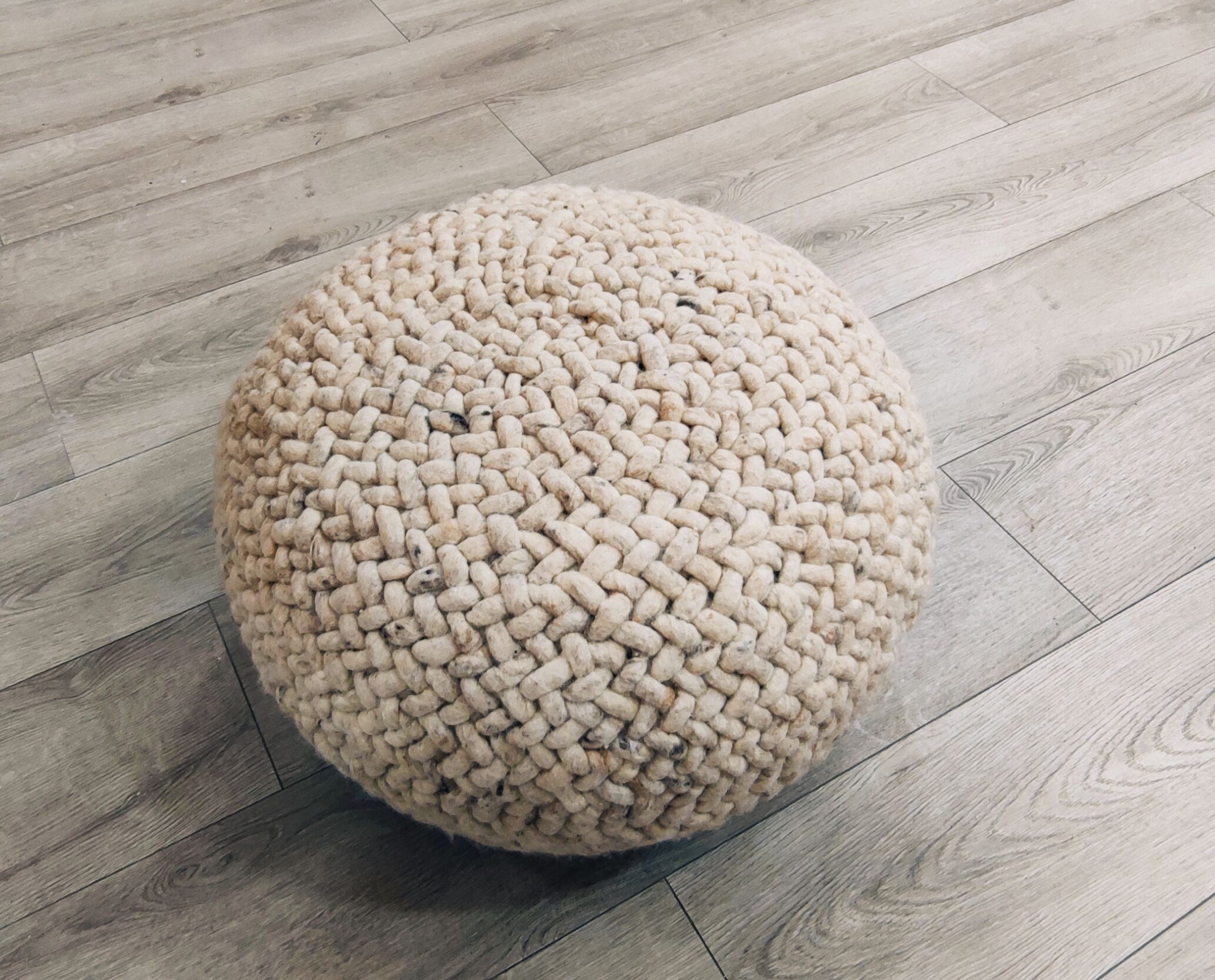 Wool pouf