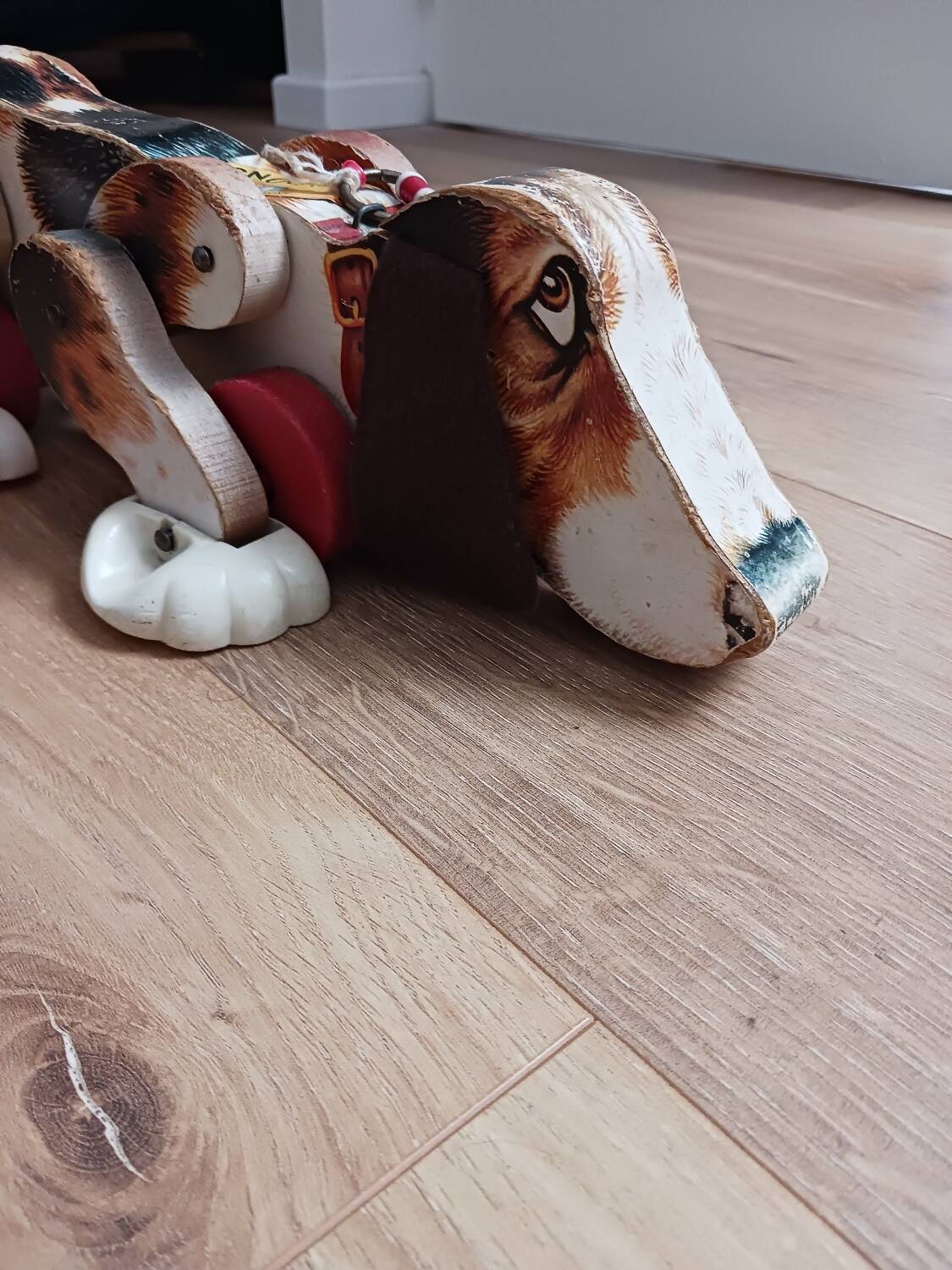 Snoopy chien en bois à tirer fisher price