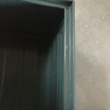 Metal beaked lockers